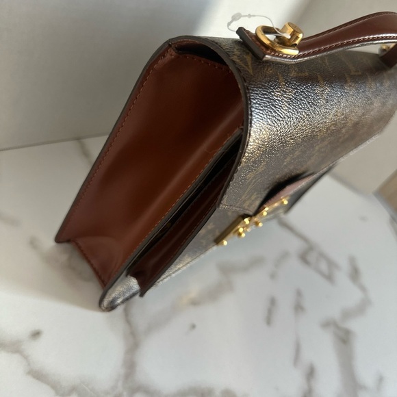 Authentic LOUIS VUITTON Monogram Monceau 26
Hand Bag 2way - Picture 5 of 14